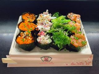 U29-Gunkan Sushi Misto
