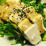 Ensalada de Tofu con Algas
