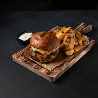 Бургер яловичий  (350/150/60)