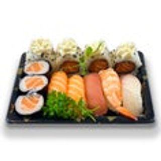 390. Sushi box-a-12 pezzi