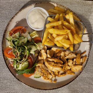 K2 Talerz Kebab ( 200g ) z frytkami 