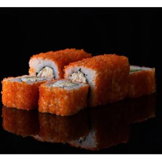 Калифорния със сьомга (250г, 8бр)