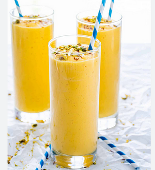 MANGO LASSI