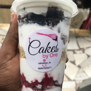 Combo Cup Cake Parfait