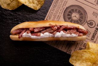 45 Montadito De Bacon Con Crema De Camember