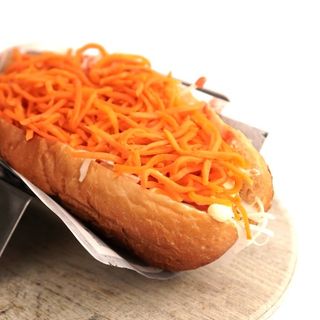 Хот дог булка сирна