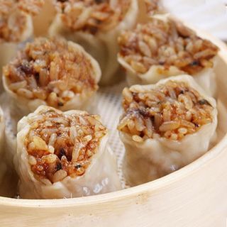 Siumai De Arroz Glutinoso Con Champiñones Y Cerdo (4U)