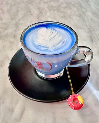 Blue sapphire latte