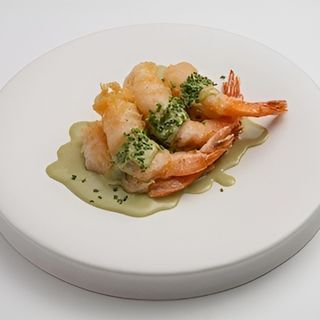 Креветки темпура с соусом динамит