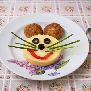 Котлетки куриные   с пюре