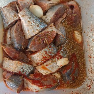 Anchovas en adobo