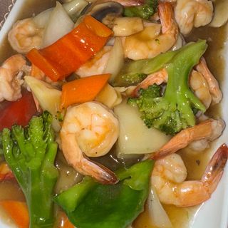 King prawns with vegetables 