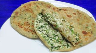 Garlic Chicken Stuffed Paratha