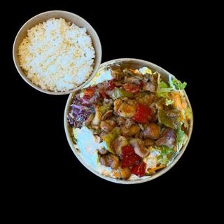 Пиле Фахита върху ориз