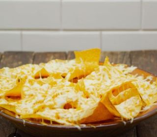 Nachos Con Queso