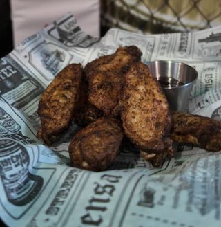 Alitas De Pollo 8 Uds.