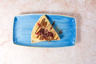 Nutela, plazma, višnja palačinka