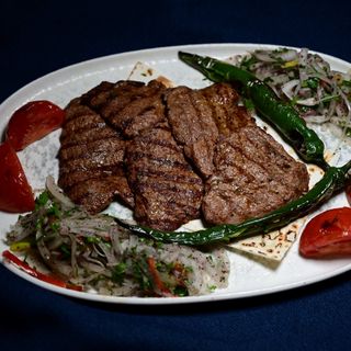 დაბეგვილი საქონლის ხორცი