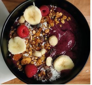 Acai bowl