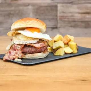 Hamburguesa La Bomba