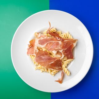 Prosciutto Picasso pasta