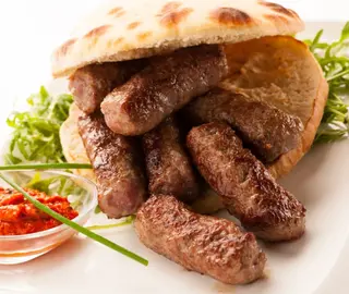 Ćevapi 10 komada sa pomfritom