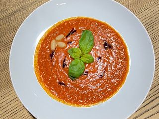Томатно-квасолевий (270г)