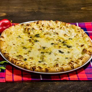 Pizza Quattro Formaggi