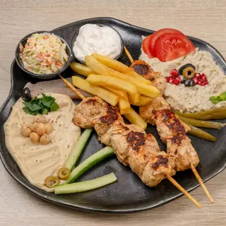 Plato Shish Tawook