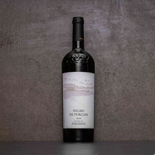 Vin rosu sec Negru de Purcari 
