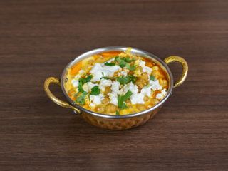 63 Chole paneer