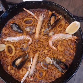 Paella De Mariscos para 2 personas