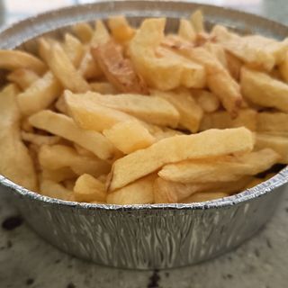 Patas fritas grandes para cuatro personas 