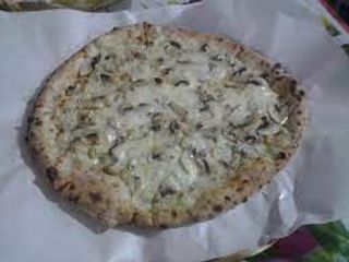 Pizza 4 formaggi e funghi