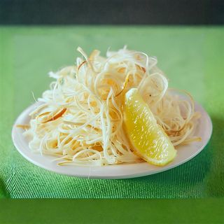 Чечил с лимоном