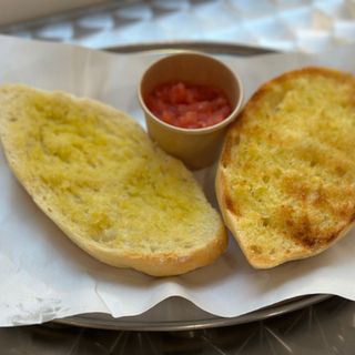 PITUFO AOVE TOMATE