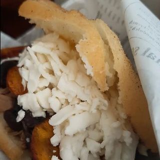 Arepa Pabellón