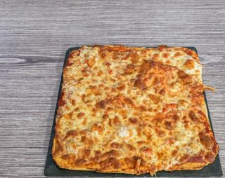 Pizza O Castro (30 X 30 Cm.)