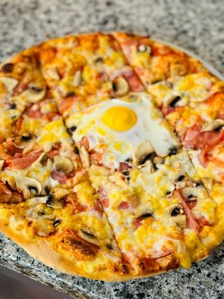 Pizza Caprichosa (33 Cm.)