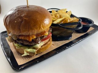 Бийф бургер