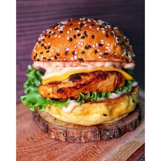 Single Smokey Chicken Burger + Cheese