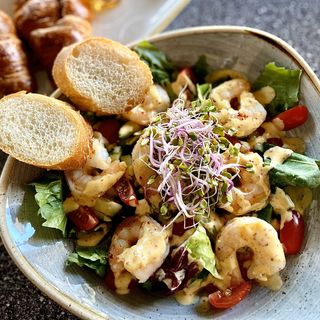 Sałatka z krewetkami