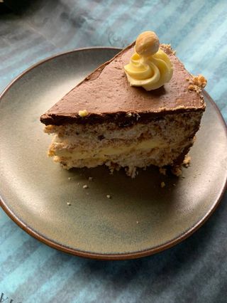 Торт Київський (130г)