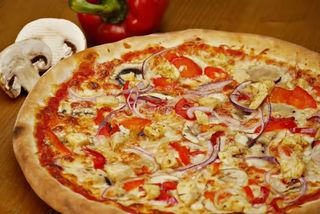 Pizza Pollo e Peperoni 32cm