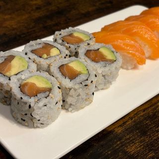 Box salmón  (12 Pzs.)