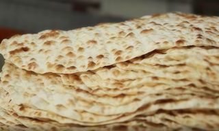 Тонкій вірменській лаваш