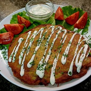 Деруни з м'ясом 