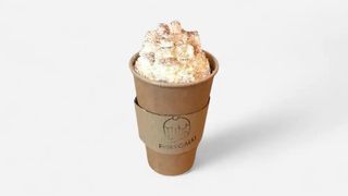 Gorąca czekolada z bitą śmietaną