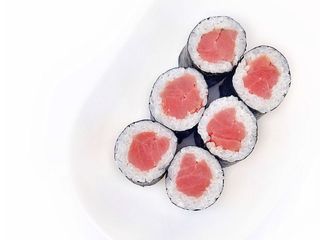 Макі Тунець (150г)