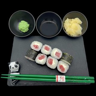 Hosomaki z tuńczykiem - 8 szt